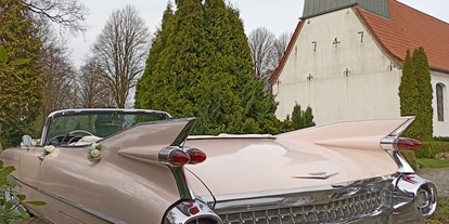 Hochzeitsauto-Vermietung - Schleswig-Holstein - Traumhaftes Pink Cadillac 1959 Cabrio 