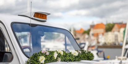 Hochzeitsauto-Vermietung - Chauffeur: nur mit Chauffeur - Niedersachsen - London Taxi in schneeweiss
