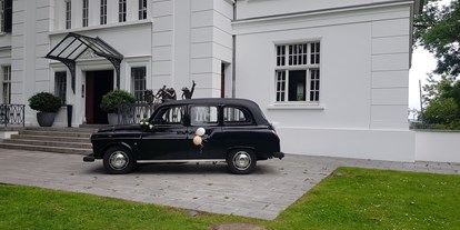 Hochzeitsauto-Vermietung - Chauffeur: nur mit Chauffeur - Niedersachsen - London Taxi, Oldtimer, schwarz