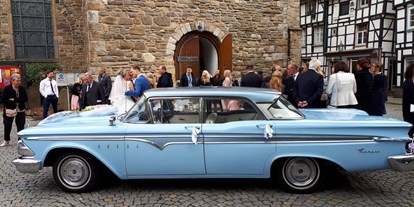 Hochzeitsauto-Vermietung - Art des Fahrzeugs: Oldtimer - Nordrhein-Westfalen - Hochzeitsauto / Classiccar