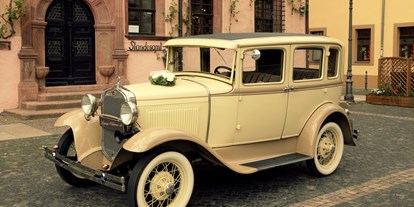Hochzeitsauto-Vermietung - Farbe: andere Farbe - Sachsen - Ford Model A von Leipzig-Oldtimer.de - Hochzeitsautos mit Chauffeur