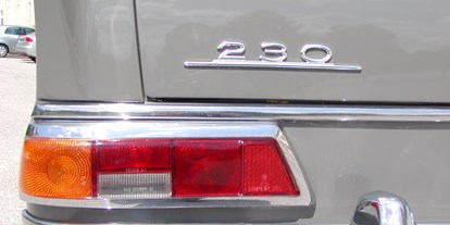 Hochzeitsauto-Vermietung - Bayern - Mercedes Benz 230 Heckflosse von Classic Roadster München