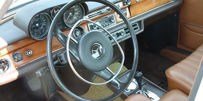 Hochzeitsauto-Vermietung - Chauffeur: Chauffeur buchbar - Bayern - Mercedes Benz 280 SE 4.5 von Classic Roadster München