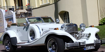 Hochzeitsauto-Vermietung - Oberbayern - Oldtimer  " Excalibur " Cabrio