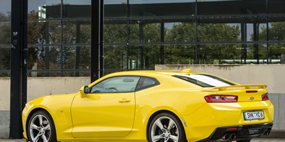 Hochzeitsauto-Vermietung - Marke: Chevrolet - Thüringen - yellowhummer Camaro SS