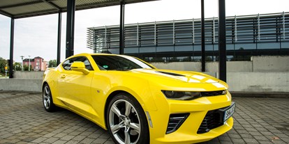 Hochzeitsauto-Vermietung - Marke: Chevrolet - Hessen - yellowhummer Camaro SS