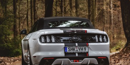 Hochzeitsauto-Vermietung - Versicherung: Vollkasko - Thüringen - yellowhummer - Ford Mustang GT V8