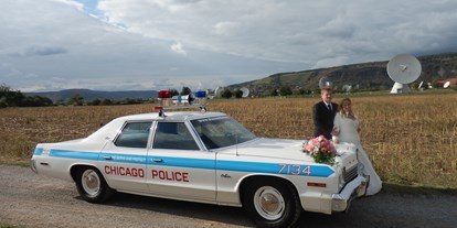 Hochzeitsauto-Vermietung - Versicherung: Teilkasko - Bayern - Dodge Monaco Chicago Police Car von bluesmobile4you - Dodge Monaco Chicago Police Car von bluesmobile4you