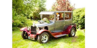 Hochzeitsauto-Vermietung - Art des Fahrzeugs: Oldtimer - Ford Model T Hot Rod