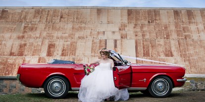 Hochzeitsauto-Vermietung - Art des Fahrzeugs: Cabriolet - Nordrhein-Westfalen - Ford Mustang mieten