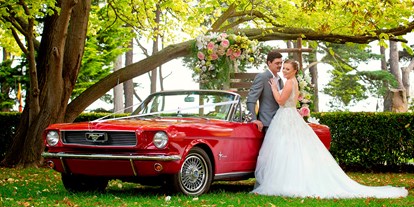Hochzeitsauto-Vermietung - Farbe: Rot - Nordrhein-Westfalen - Hochzeitsauto mieten in Köln  - Ford Mustang mieten