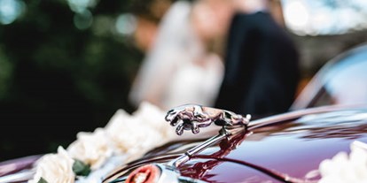 Hochzeitsauto-Vermietung - Versicherung: Vollkasko - Nordrhein-Westfalen - Jaguar MK 2 - Hochzeitsfahrten Bonn