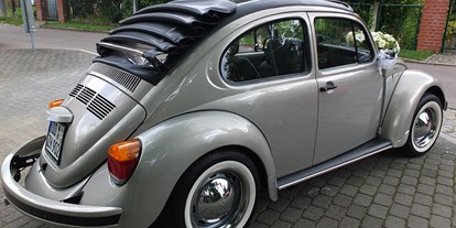 Hochzeitsauto-Vermietung - Art des Fahrzeugs: Oldtimer - VW Käfer Hochzeitsautovermietung mit Chauffeur Leipzig und Umgebung