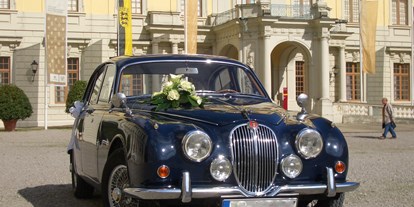 Hochzeitsauto-Vermietung - Art des Fahrzeugs: Oldtimer - Elegante Limousine