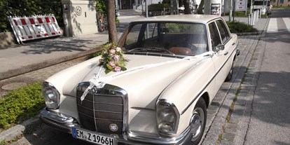 Hochzeitsauto-Vermietung - Farbe: Beige - Martin Schlund