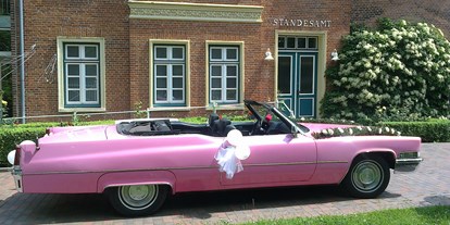 Hochzeitsauto-Vermietung - Seevetal - Pink Cadillac Cabrio 1969