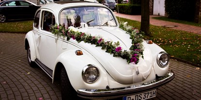 Hochzeitsauto-Vermietung - Art des Fahrzeugs: Oldtimer - VW Käfer 1302 weiss, Cabrio 1303 schwarz, Cabrio 1303 gelb