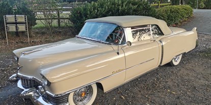 Hochzeitsauto-Vermietung - Versicherung: Vollkasko - Nordrhein-Westfalen - Cadillac Eldorado Cabrio 1954