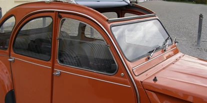 Hochzeitsauto-Vermietung - Bayern - Citroen 2 CV6 von Classic Roadster München