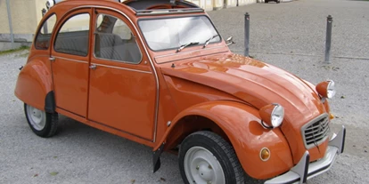 Hochzeitsauto-Vermietung - Bayern - Citroen 2 CV6 von Classic Roadster München