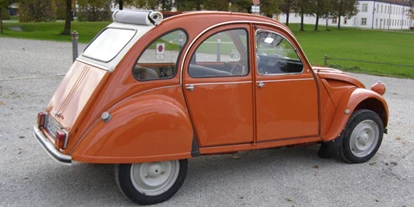 Hochzeitsauto-Vermietung - Bayern - Citroen 2 CV6 von Classic Roadster München